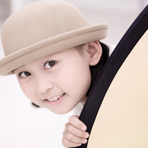 亚洲女人对男人张开双腿
